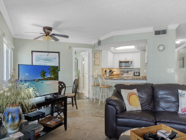 Stunning Bradenton Beach Condo Luxury